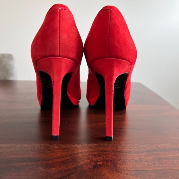 Aldo Red Heels - Picture 4 of 4